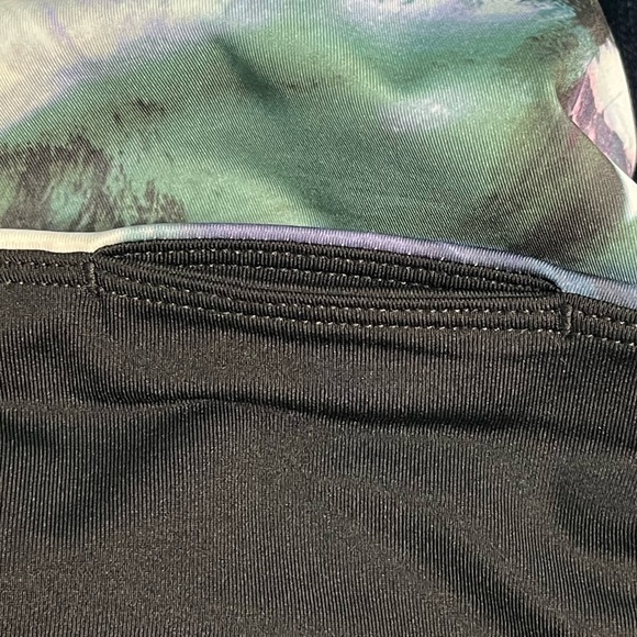 NWT Women’s Medium Ideology Watercolor Compression Yoga Leggings - Picture 8 of 11